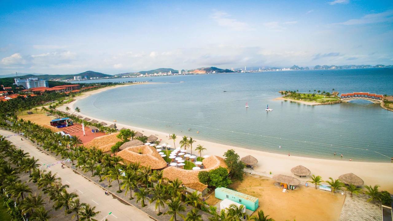 Moon Bay Ha Long Hotel Kültér fotó
